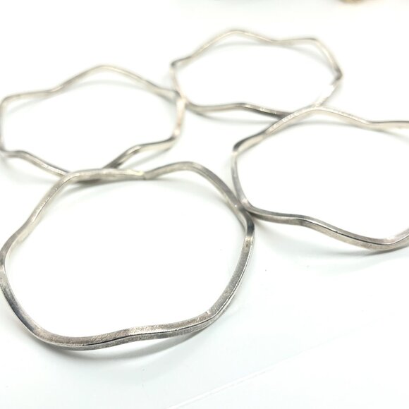 SILVER TONE WAVY Wavy Stackable Bangle Cuff Bracelet Modernist Minimalist - Picture 11 of 12